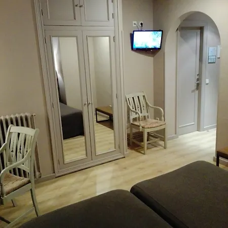 Riu Nere Mountain Hotell 3*