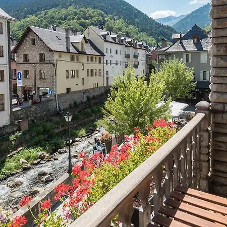 Hotell Riu Nere Mountain Vielha